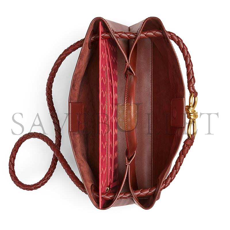BOTTEGA VENETA ANDIAMO 810214V4O942603 (32*24*12cm) BOTTEGA VENETA ANDIAMO 810214V4O942603 (32*24*12cm)